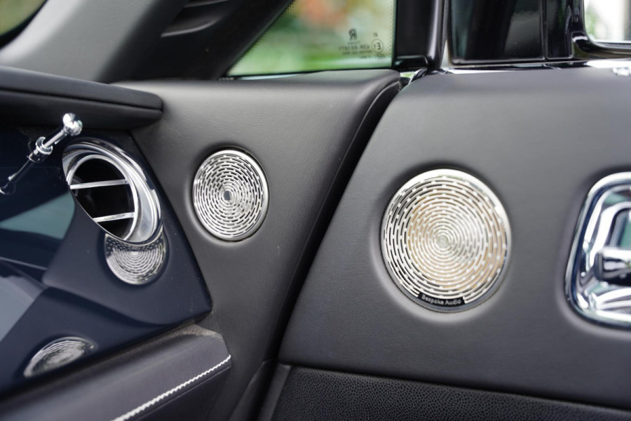 Rolls-Royce Dawn 6.6 V12 Bespoke Audio Head up