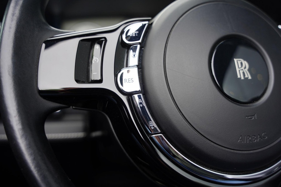 Rolls-Royce Dawn 6.6 V12 Bespoke Audio Head up