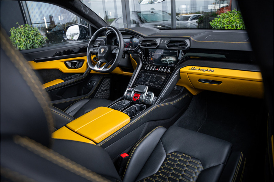 Lamborghini Urus 4.0 V8 - Akrapovic | Keramisch | Panorama | Xpel | B&O+ | Massage