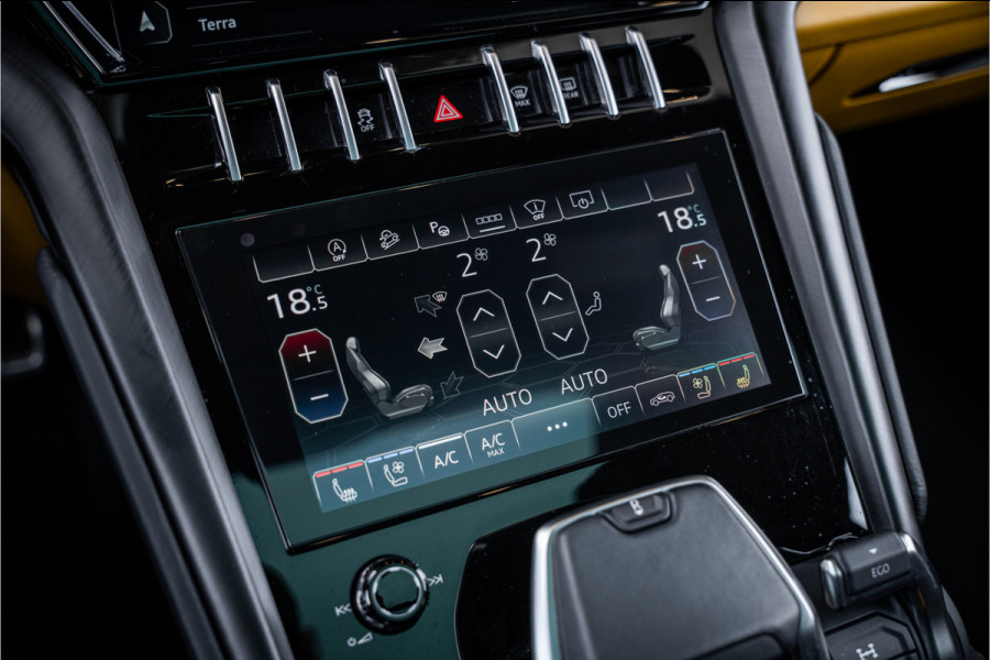 Lamborghini Urus 4.0 V8 - Akrapovic | Keramisch | Panorama | Xpel | B&O+ | Massage