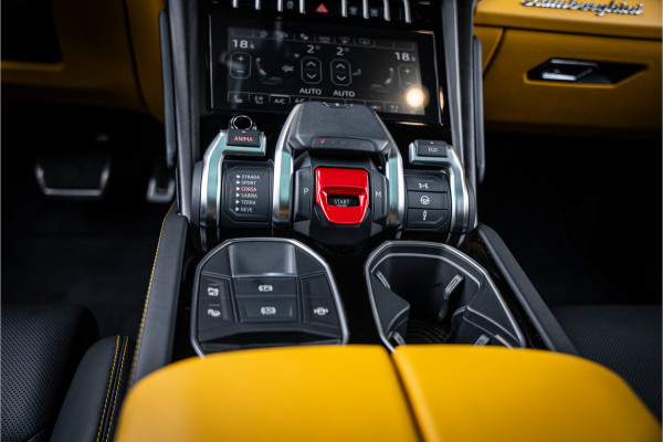 Lamborghini Urus 4.0 V8 - Akrapovic | Keramisch | Panorama | Xpel | B&O+ | Massage