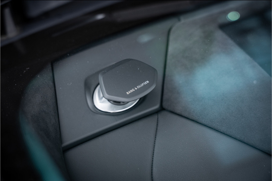 Lamborghini Urus 4.0 V8 - Akrapovic | Keramisch | Panorama | Xpel | B&O+ | Massage