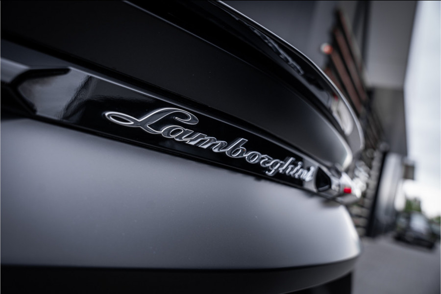 Lamborghini Urus 4.0 V8 - Akrapovic | Keramisch | Panorama | Xpel | B&O+ | Massage