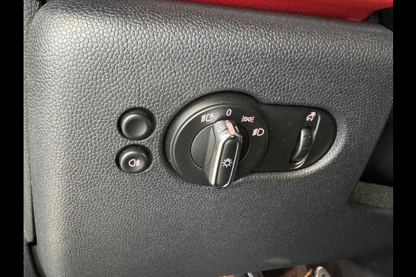 MINI Mini 1.5 Cooper JOHN COOPER WORKS EDITION AUT. NAVIGATIE PDC CRUISE APPLE CARPLAY STOELVERWARMING AIRCO START/STOP