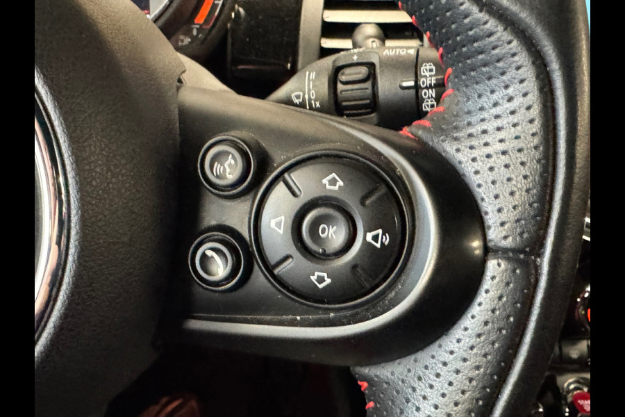 MINI Mini 1.5 Cooper JOHN COOPER WORKS EDITION AUT. NAVIGATIE PDC CRUISE APPLE CARPLAY STOELVERWARMING AIRCO START/STOP