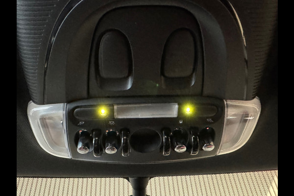 MINI Mini 1.5 Cooper JOHN COOPER WORKS EDITION AUT. NAVIGATIE PDC CRUISE APPLE CARPLAY STOELVERWARMING AIRCO START/STOP