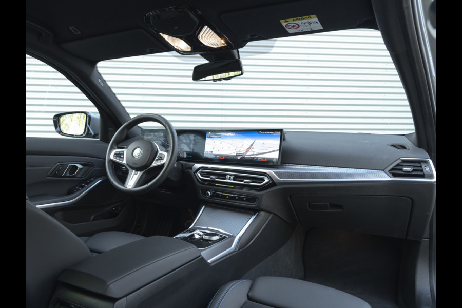 BMW 3 Serie Touring 330e M-Sport - ACC - Trekhaak - Hifi - Stuurwiel verwarmd - Camera