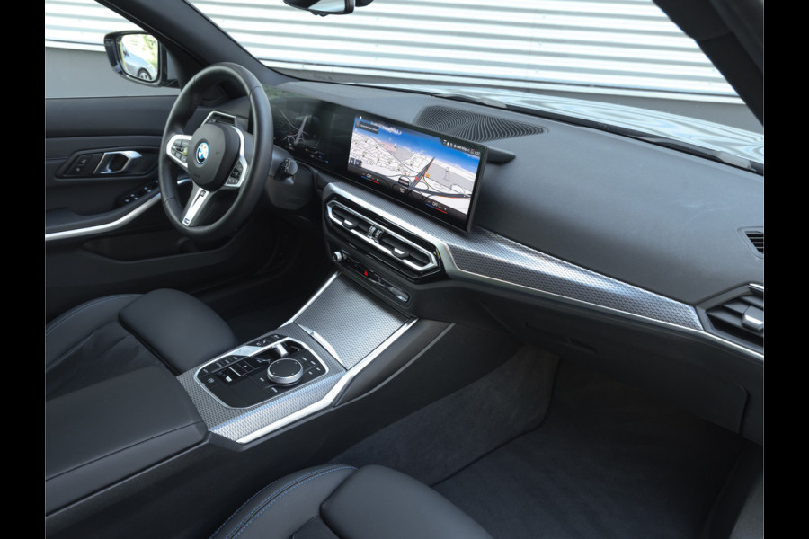 BMW 3 Serie Touring 330e M-Sport - ACC - Trekhaak - Hifi - Stuurwiel verwarmd - Camera