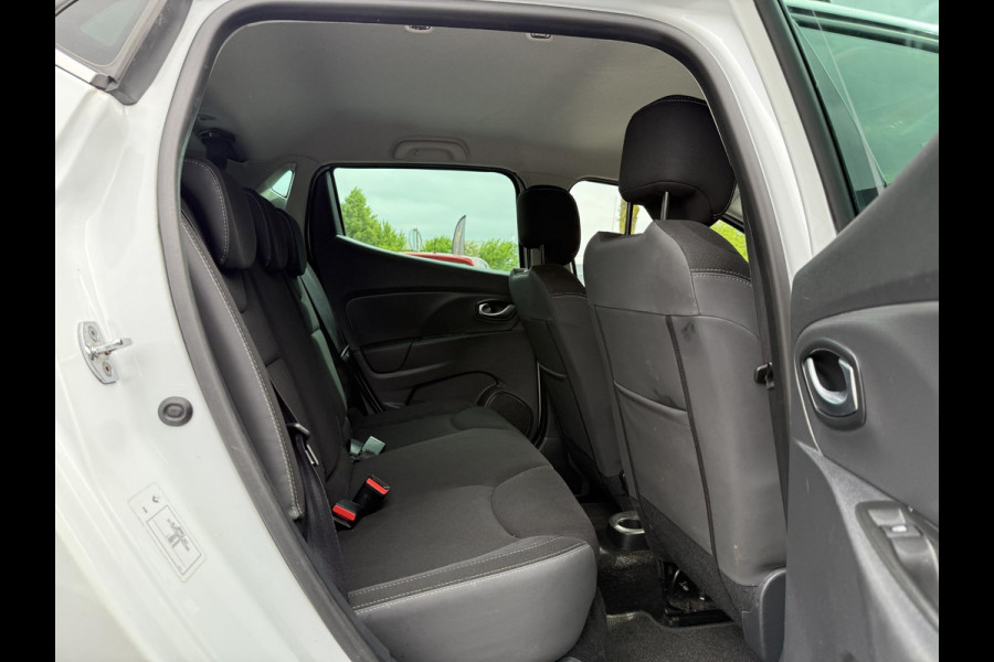 Renault Clio 0.9 TCe Limited Navi,Airco,Cruise,PDC,Bluetooth,Elek ramen,Lm velgen,Keyless,N.A.P,APK tot 06-2026