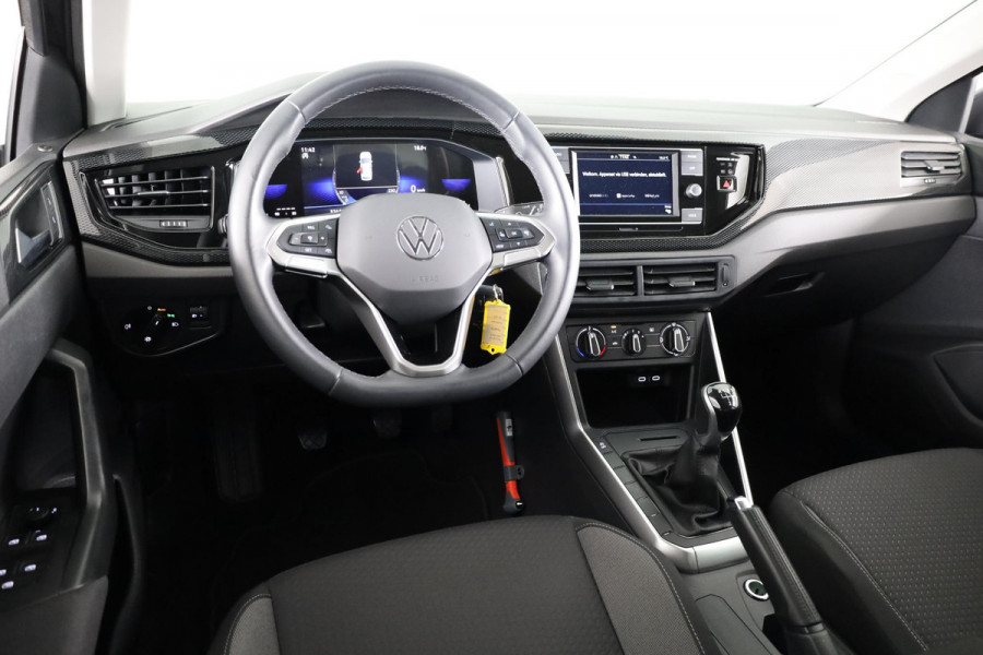 Volkswagen Polo 1.0 TSI Life 95 pk | Verlengde garantie | Navigatie via App | Adaptieve cruise control | LED koplampen | Apple Carplay/Android Auto |