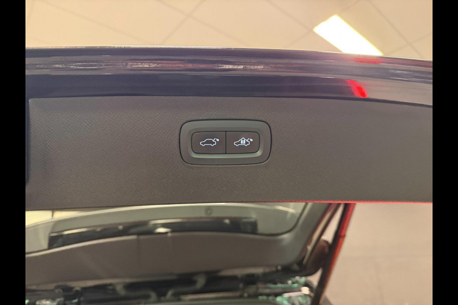 Volvo XC90 2.0 T8 Recharge AWD Inscription Expression PANO/LEDER/DAB/LED/H-KARDON/7ZITS///