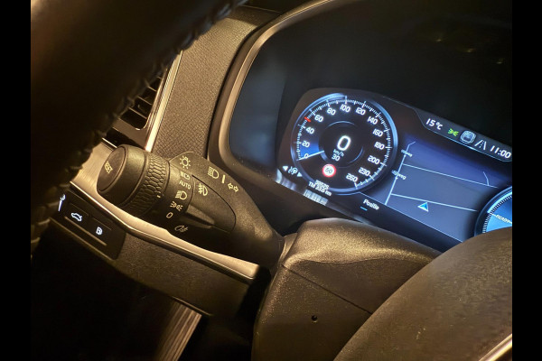 Volvo XC90 2.0 T8 Recharge AWD Inscription Expression PANO/LEDER/DAB/LED/H-KARDON/7ZITS///