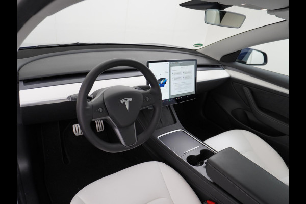 Tesla Model 3 Performance AWD 75 kWh ORIG. NL. NAP KM. | WIT LEDER | AUTOPILOT