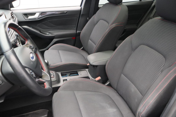 Ford FOCUS Wagon 1.0 EcoBoost *ST Line* Pano/dak Elektrische/Trekhaak 1e Eigenaar