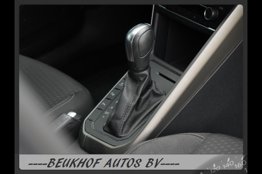 Volkswagen Polo 1.0 TSI Business Automaat Velgen Parkeersensoren