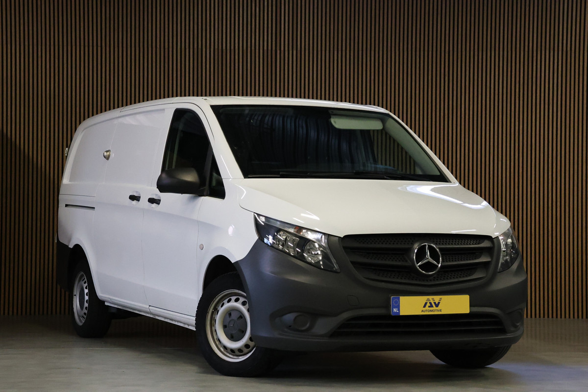 Mercedes-Benz Vito 111 CDI Extra Lang | Euro 6 | 3-Zitter | Airco | Trekhaak | Schuifdeur | NAP Logisch | Nieuwe APK | NL Auto | L2H1 | L2 Mercedes-Benz Vito 111 CDI Extra Lang | Euro 6 | 3-Zitter | Airco | Trekhaak | Schuifdeur | NAP Logisch | Nieuwe APK | NL Auto | L2H1 | L2