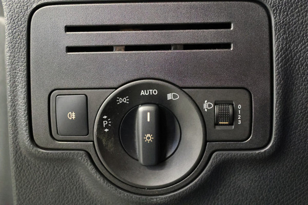 Mercedes-Benz Vito 111 CDI Extra Lang | Euro 6 | 3-Zitter | Airco | Trekhaak | Schuifdeur | NAP Logisch | Nieuwe APK | NL Auto | L2H1 | L2