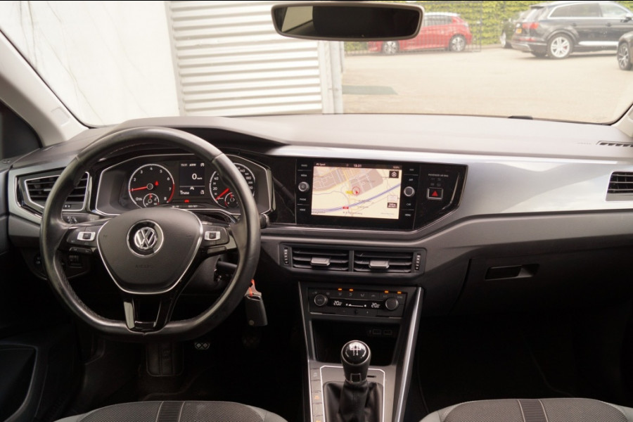 Volkswagen Polo 1.0 TSI Highline Executive -NAVI-ECC-PDC-ACC-