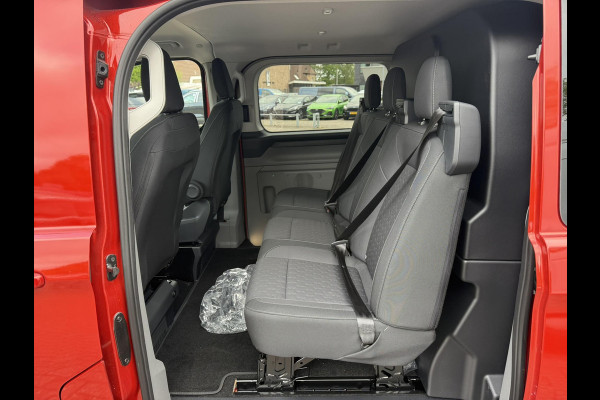 Ford Transit Custom 300 2.0 TDCI L2H1 Limited DC | SCI | 136pk | Artisan Red | Dubbele Cabine | Trekhaak | Dubbele Schuifdeur | Bijrijdersstoel | Sidesteps | Bumperpakket | Zwarte velgen  | Stoelverwarming | Camera