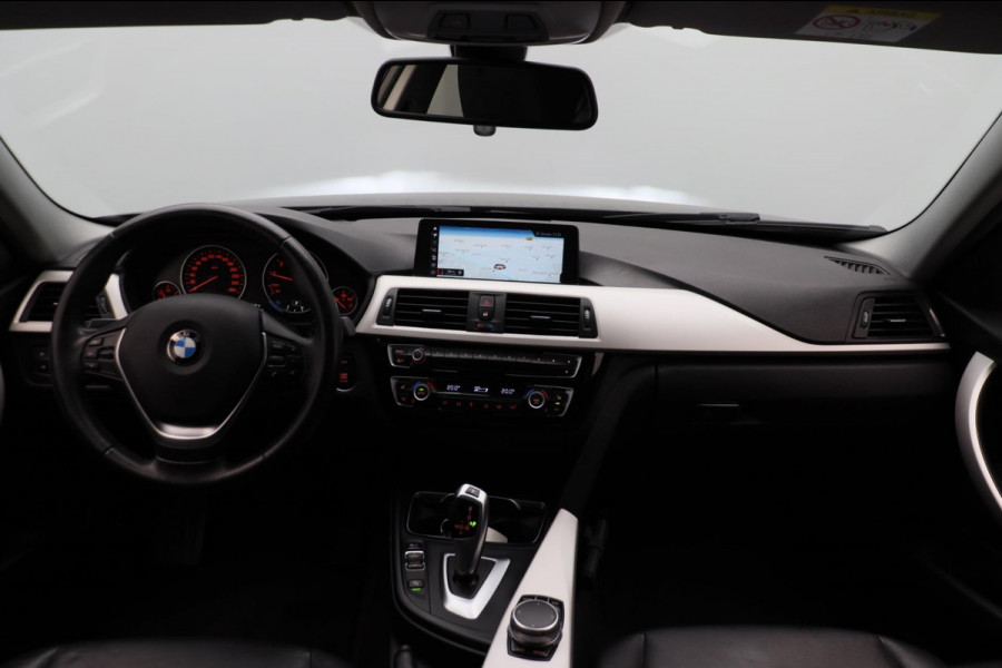 BMW 3 Serie 318i Corporate Lease High Executive *Automaat* Origineel Nederlands Camera Leder Stoelverwarming