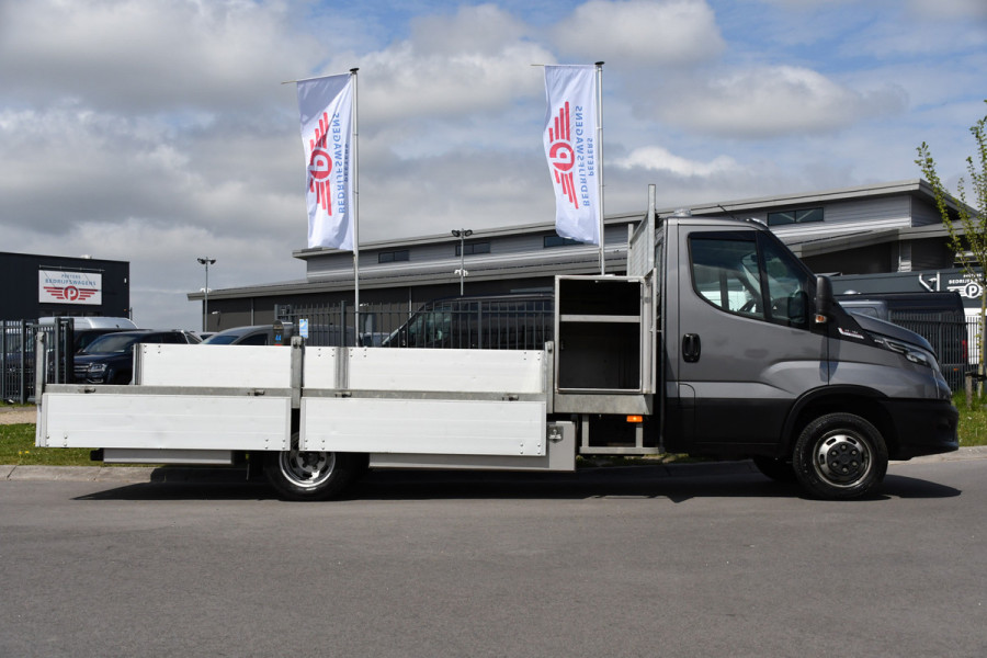 Iveco 40C18 Daily DL L4 Openlaadbak Camera, Cruise, LED, Carplay, 180PK, 3500kg Trekhaak, Clima, Automaat, Uniek! Chassis