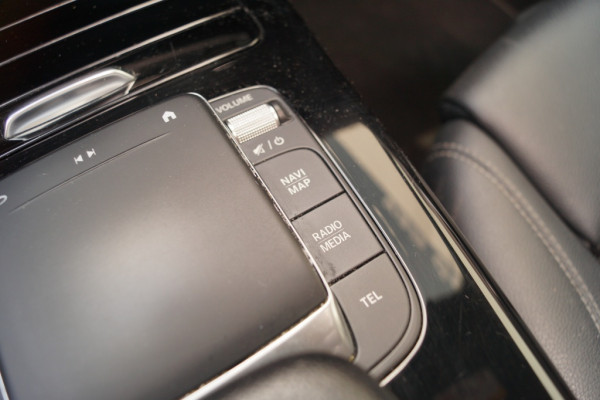 Mercedes-Benz CLA-Klasse Shooting Brake 180d Automaat Business Solution Progressive -PANO-