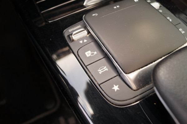 Mercedes-Benz CLA-Klasse Shooting Brake 180d Automaat Business Solution Progressive -PANO-