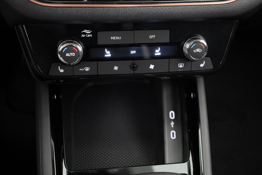 Škoda Kamiq Business Edition 1.0 TSI 115 pk 6 versn. Hand | Trekhaak | Stoelverwarming | Achteruitrijcamera |Apple CarPlay | Android Auto