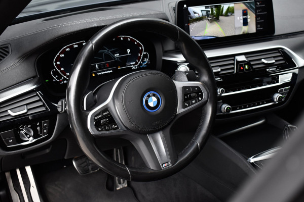BMW 5 Serie 545e xDrive 394pk M Sport Plus | Laserlight | 20'' Velgen | 360 Camera | Comfort Zetels | Head-Up | Memory |