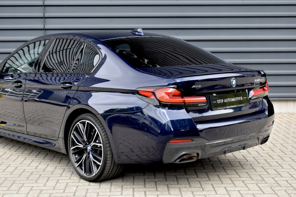 BMW 5 Serie 545e xDrive 394pk M Sport Plus | Laserlight | 20'' Velgen | 360 Camera | Comfort Zetels | Head-Up | Memory |