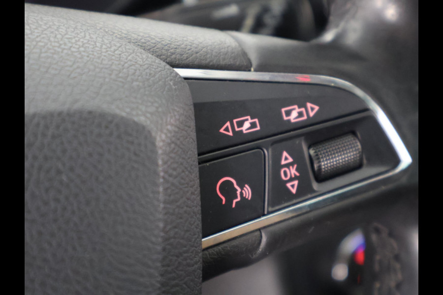 Seat León ST 1.0 EcoTSI Style Connect | Navigatie | Trekhaak | Parkeersensoren |