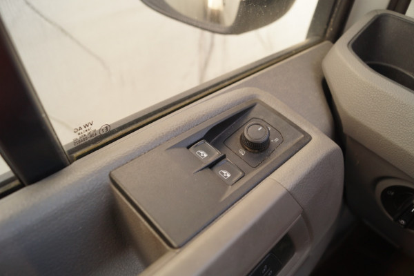 Volkswagen Crafter 35 2.0 TDI L3-H3 Edition -NAVI-AIRCO-