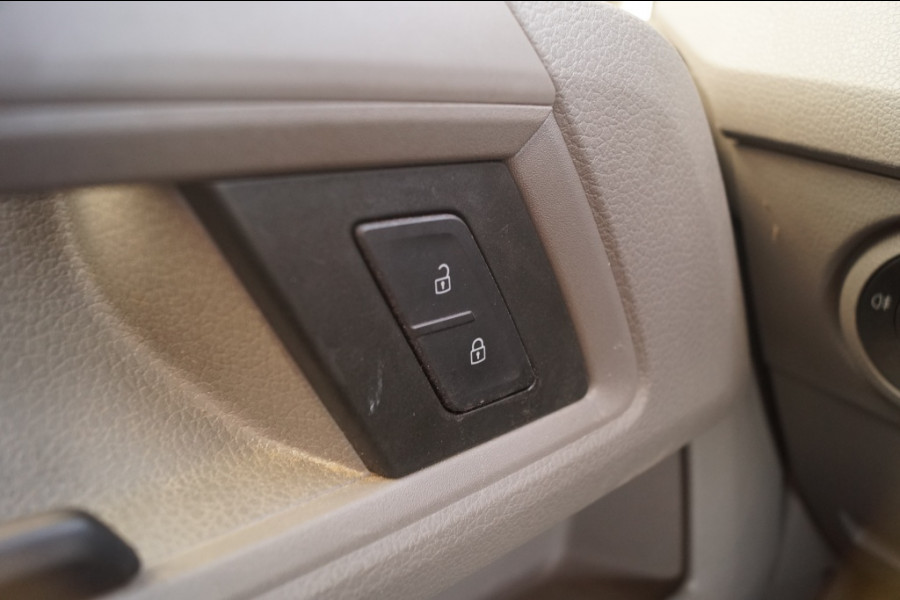 Volkswagen Crafter 35 2.0 TDI L3-H3 Edition -NAVI-AIRCO-