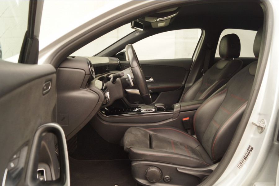 Mercedes-Benz A-Klasse 180 Automaat Business Solution AMG -NAVI-CAM-