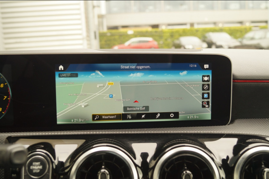 Mercedes-Benz A-Klasse 180 Automaat Business Solution AMG -NAVI-CAM-