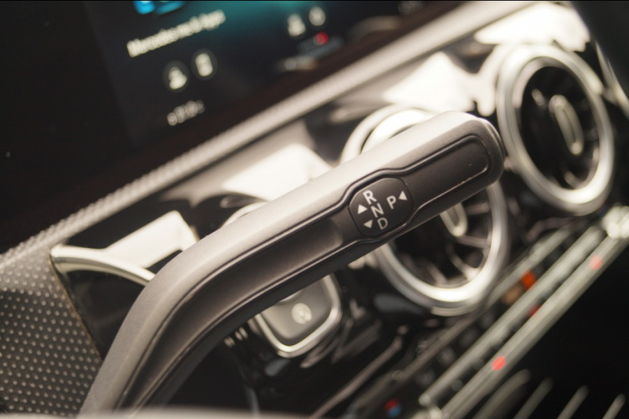 Mercedes-Benz A-Klasse 180 Automaat Business Solution AMG -NAVI-CAM-