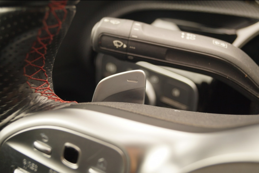 Mercedes-Benz A-Klasse 180 Automaat Business Solution AMG -NAVI-CAM-