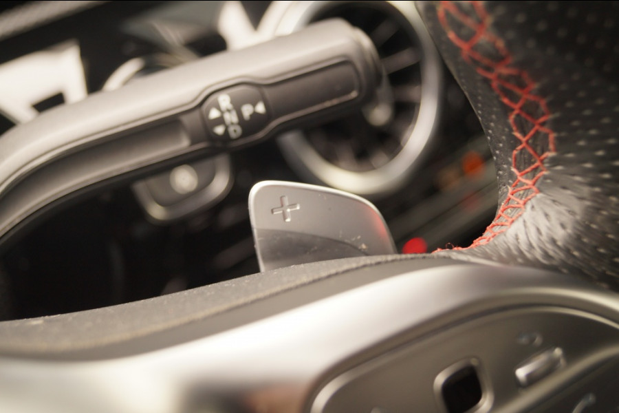 Mercedes-Benz A-Klasse 180 Automaat Business Solution AMG -NAVI-CAM-
