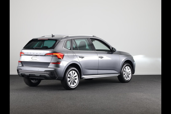Škoda Kamiq Business Edition 1.0 TSI 115 pk 6 versn. Hand | Achteruitrijcamera | Elek. achterklep | Apple CarPlay