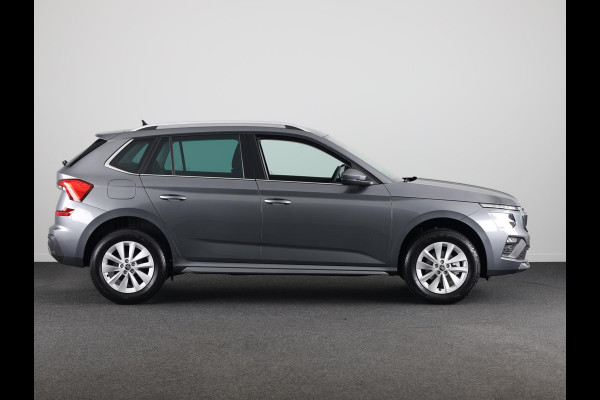 Škoda Kamiq Business Edition 1.0 TSI 115 pk 6 versn. Hand | Achteruitrijcamera | Elek. achterklep | Apple CarPlay