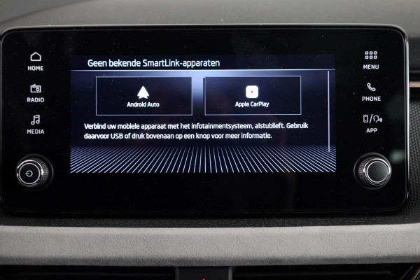 Škoda Kamiq Business Edition 1.0 TSI 115 pk 6 versn. Hand | Achteruitrijcamera | Elek. achterklep | Apple CarPlay