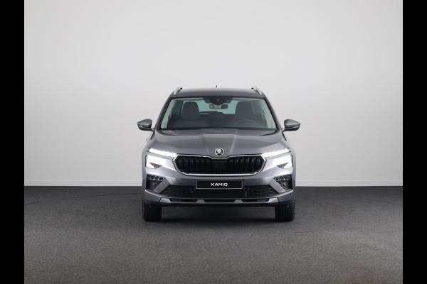 Škoda Kamiq Business Edition 1.0 TSI 115 pk 6 versn. Hand | Achteruitrijcamera | Elek. achterklep | Apple CarPlay