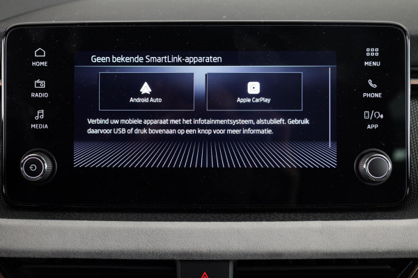Škoda Kamiq Business Edition 1.0 TSI 115 pk 6 versn. Hand | Achteruitrijcamera | Elek. achterklep | Apple CarPlay
