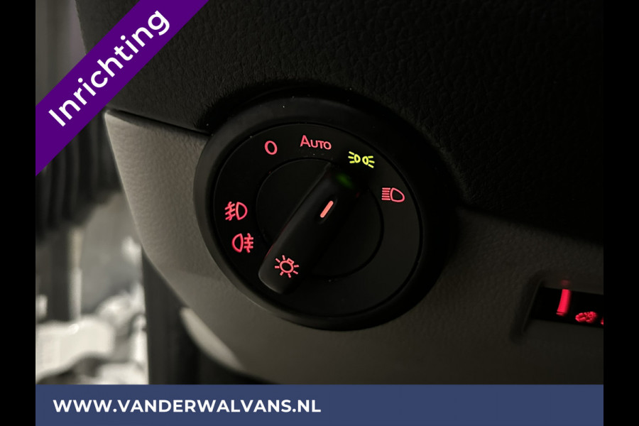 Volkswagen Transporter 2.0 TDI 150pk L2H1 Inrichting Euro6 Airco | Omvormer | Camera | Cruisecontrol | 2500kg Trekhaak Parkeersensoren
