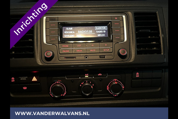 Volkswagen Transporter 2.0 TDI 150pk L2H1 Inrichting Euro6 Airco | Omvormer | Camera | Cruisecontrol | 2500kg Trekhaak Parkeersensoren