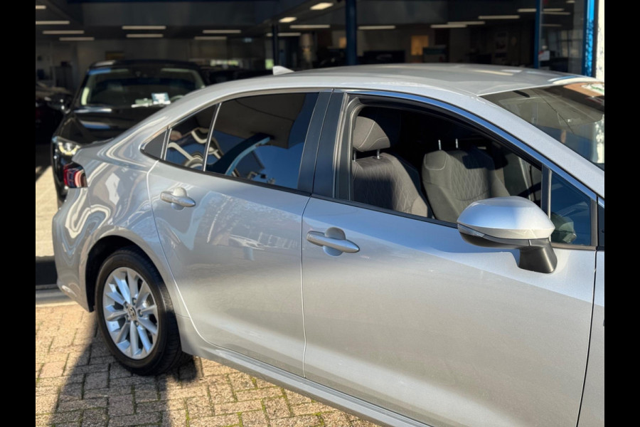 Toyota Corolla 1.8 Hybrid Business 2021 AUT NAVI CAMERA NAP!