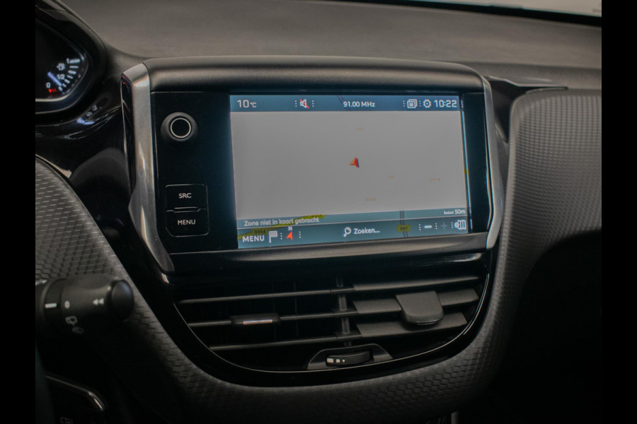 Peugeot 2008 1.2 PureTech Signature Sport (APPLE CARPLAY,NAVI,CRUISE,PDC,LED,LEDER,SPORTSTOELEN,GETINT,LM VELGEN,NETTE STAAT)