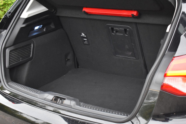 Ford Focus 1.5 EcoBoost ST Line Business Vignale Pano HUD Lane Stuurvw. Camera