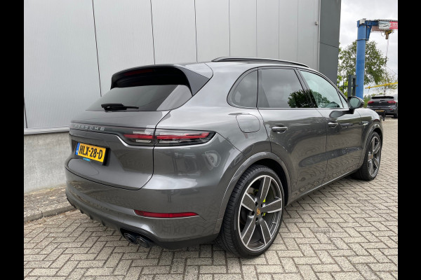 Porsche Cayenne 3.0 E-Hybrid / Panorama