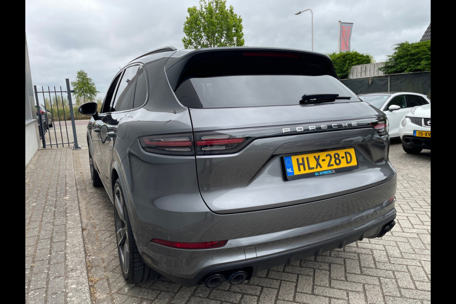 Porsche Cayenne 3.0 E-Hybrid / Panorama